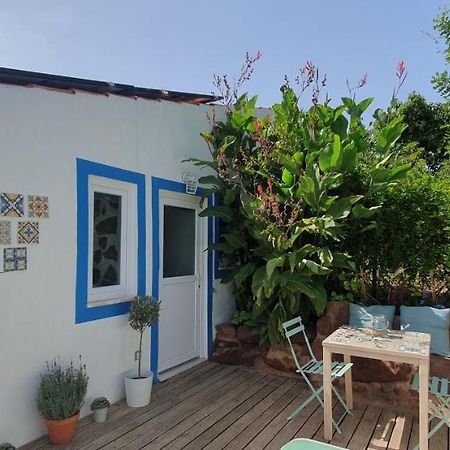 Beautiful House In Stunning Nature, 22 Minutes From Beaches, 5 Minutes To Lake, Air Condition Cool And Heat, And Very Fast Internet In All Rooms, Dishwasher, Washing Machine And Induction Cooking Silves Bilik gambar